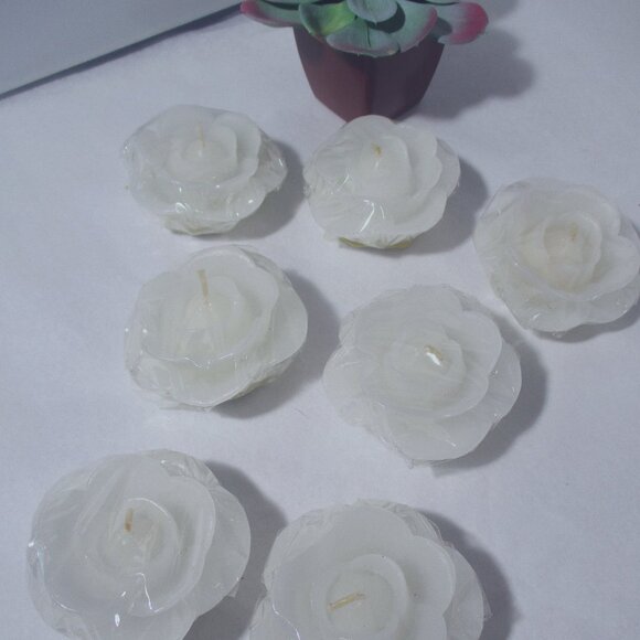 Lot of 7 White Wax Candle-Lite Rose Flowers Shaped Floating Candles - Picture 1 of 5